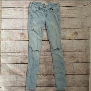 Hollister light wash jeans